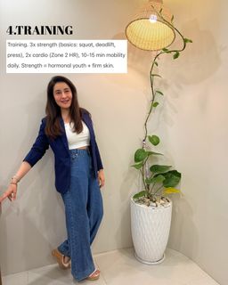 Shaista Lodhi feet photo 14