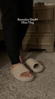 Shaista Lodhi feet photo 5