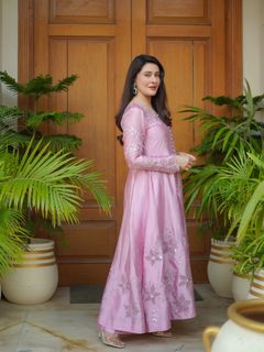 Shaista Lodhi feet photo 16
