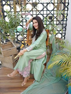 Shaista Lodhi feet photo 10