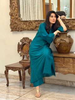 Shaista Lodhi feet photo 13
