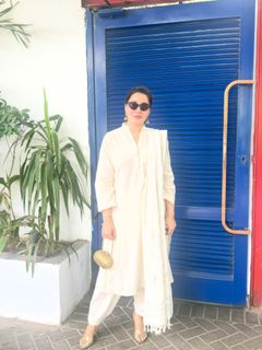 Shaista Lodhi feet photo 11