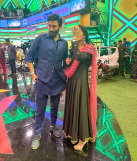 Shaista Lodhi feet photo 8