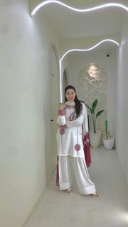 Shaista Lodhi feet photo 1