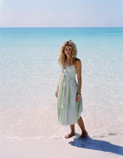 Shakira feet photo thumbnail