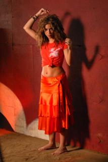 Shakira feet photo thumbnail