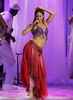 Shakira feet photo thumbnail
