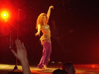 Shakira feet photo thumbnail