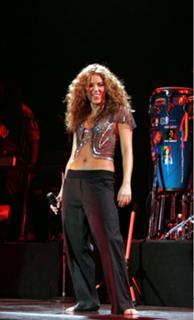Shakira feet photo thumbnail