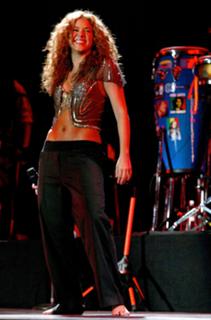 Shakira feet photo thumbnail