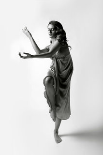 Shakti Mohan feet photo 16