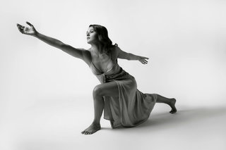 Shakti Mohan feet photo 15