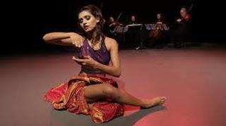 Shakti Mohan feet photo 1