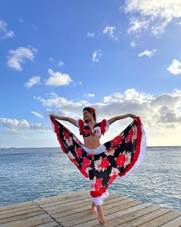 Shakti Mohan feet photo 12