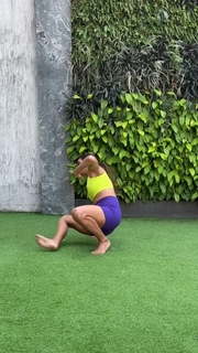 Shakti Mohan feet photo 17