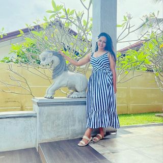 Shalani Tharaka feet photo 8