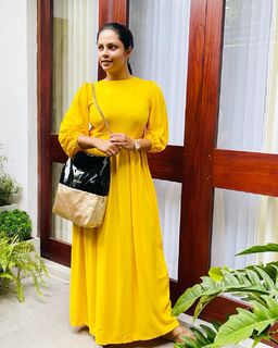 Shalani Tharaka feet photo 5