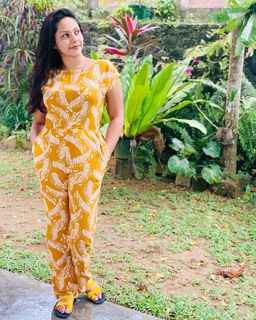 Shalani Tharaka feet photo 9