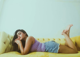 Shalini Pandey feet photo 14