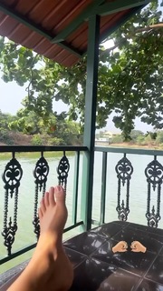 Shalini Pandey feet photo 18