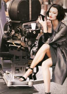 Shalom Harlow feet photo 3
