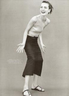 Shalom Harlow feet photo 2