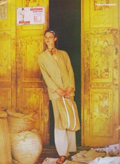 Shalom Harlow feet photo 13