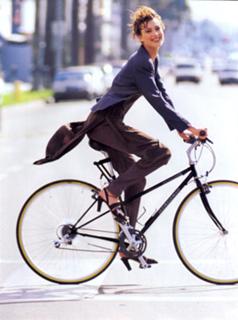 Shalom Harlow feet photo 2