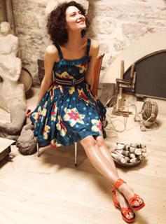 Shalom Harlow feet photo 6
