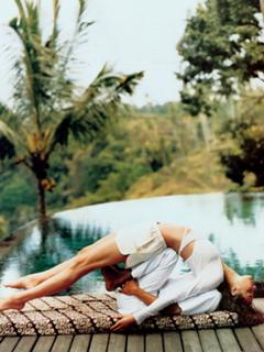 Shalom Harlow feet photo 18