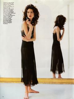 Shalom Harlow feet photo 9