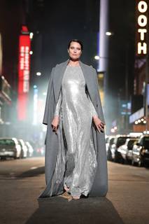 Shalom Harlow feet photo 11