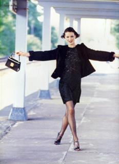 Shalom Harlow feet photo 19