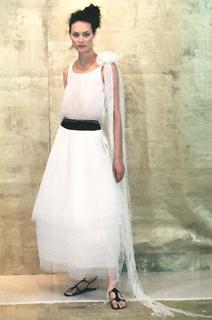 Shalom Harlow feet photo 10