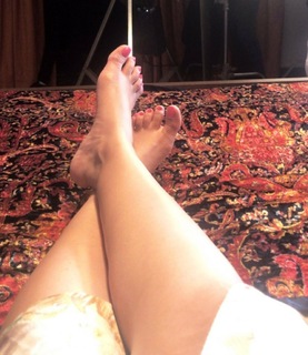 Shama Sikander feet photo 4