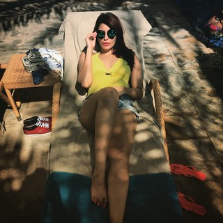 Shama Sikander feet photo 16