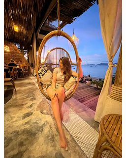 Shama Sikander feet photo 7