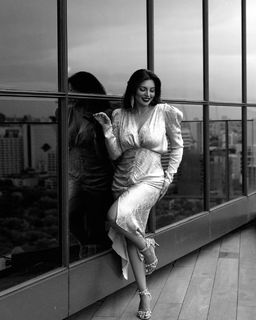 Shama Sikander feet photo 6