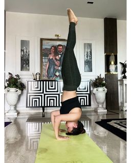 Shama Sikander feet photo 4