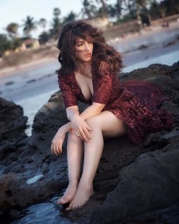 Shama Sikander feet photo 15