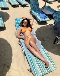Shama Sikander feet photo 6