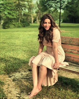 Shama Sikander feet photo 20