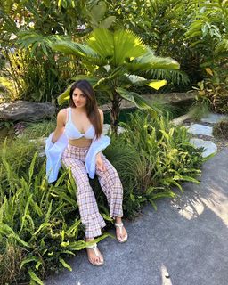 Shama Sikander feet photo 19
