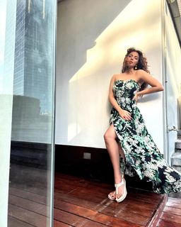 Shama Sikander feet photo 12