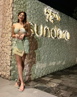 Shama Sikander feet photo 19