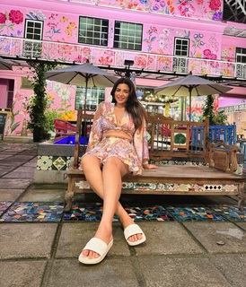 Shama Sikander feet photo 12