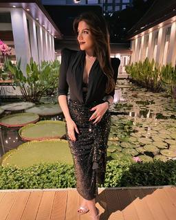 Shama Sikander feet photo 1