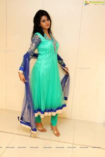 Shamili feet photo 14