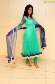 Shamili feet photo 13