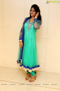 Shamili feet photo 6